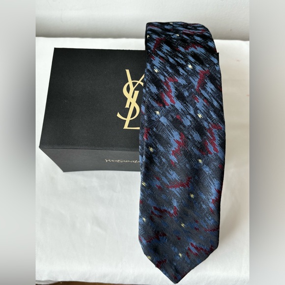 Bundle Authentic YSL Pouch and YSL necktie - Picture 3 of 9